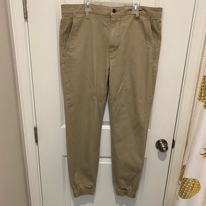 Levi khaki joggers 34x32.  Great quality and fit